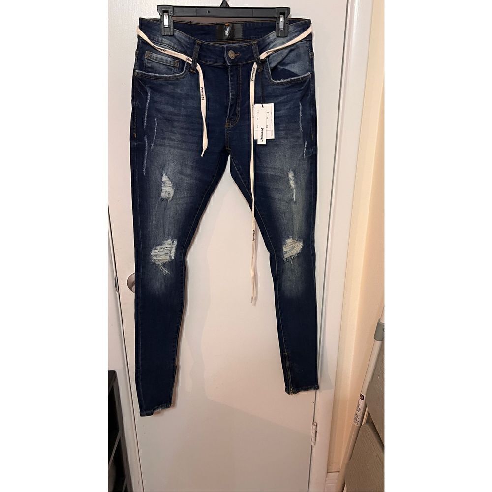 YOUNGLA NEVER GIVE UP SKINNY DISTRESSED JEANS WOMENS SZ 32X32 NWT